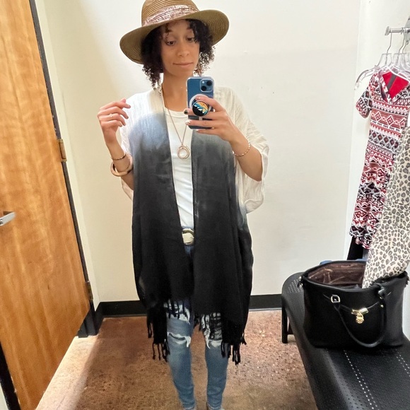 Meet your Posher, Faith - Picture 9 of 16